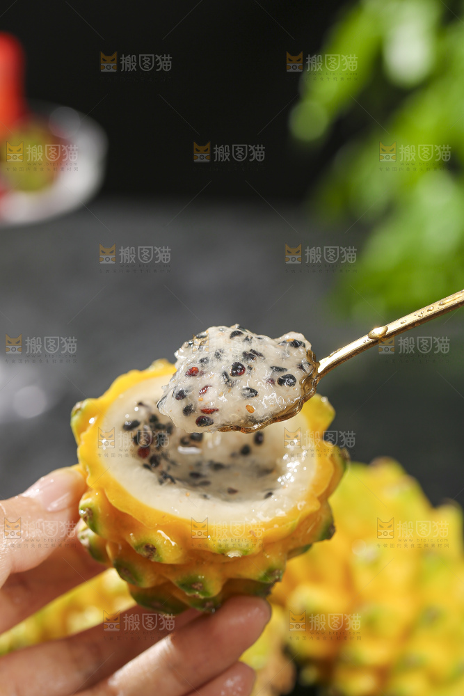 深底上的燕窝果