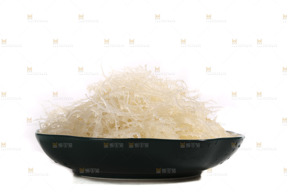 白底上的龙须菜