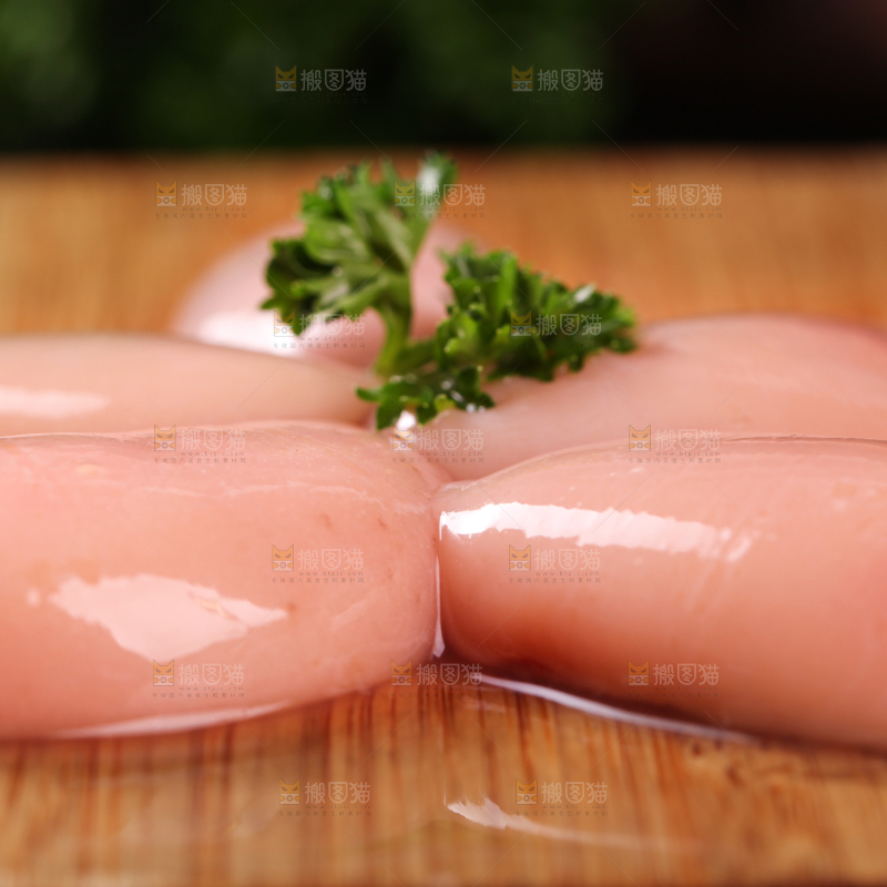 木底上的鸡肾