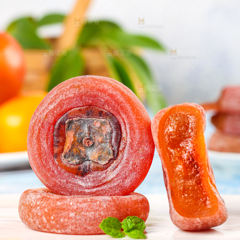 白石底上的柿饼
