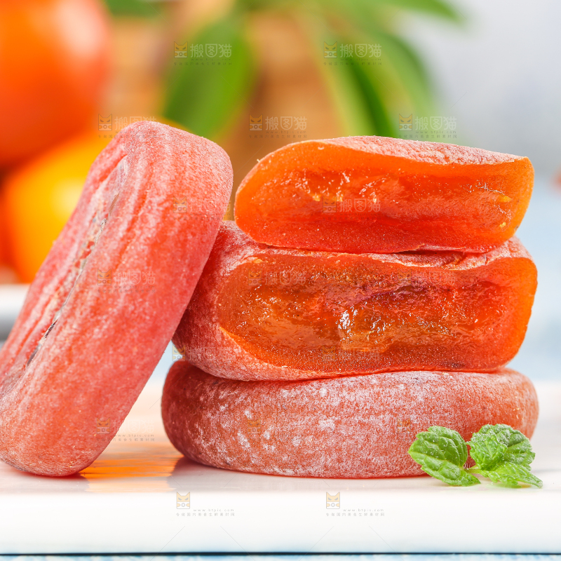 白石底上的柿饼