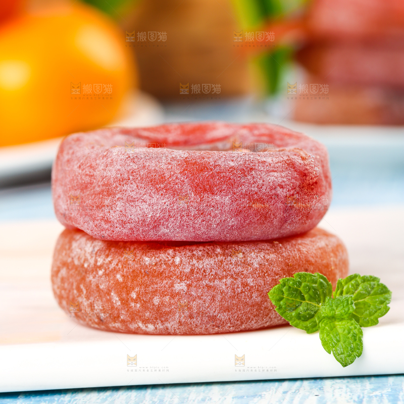 白底上的柿子饼