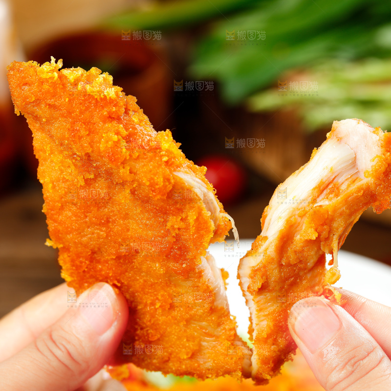 手拿炸鸡排