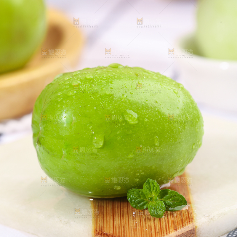 石板上的台湾牛奶枣