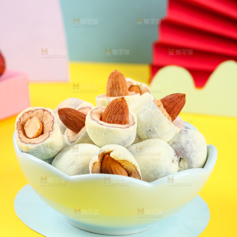 浅底上的夹心奶枣