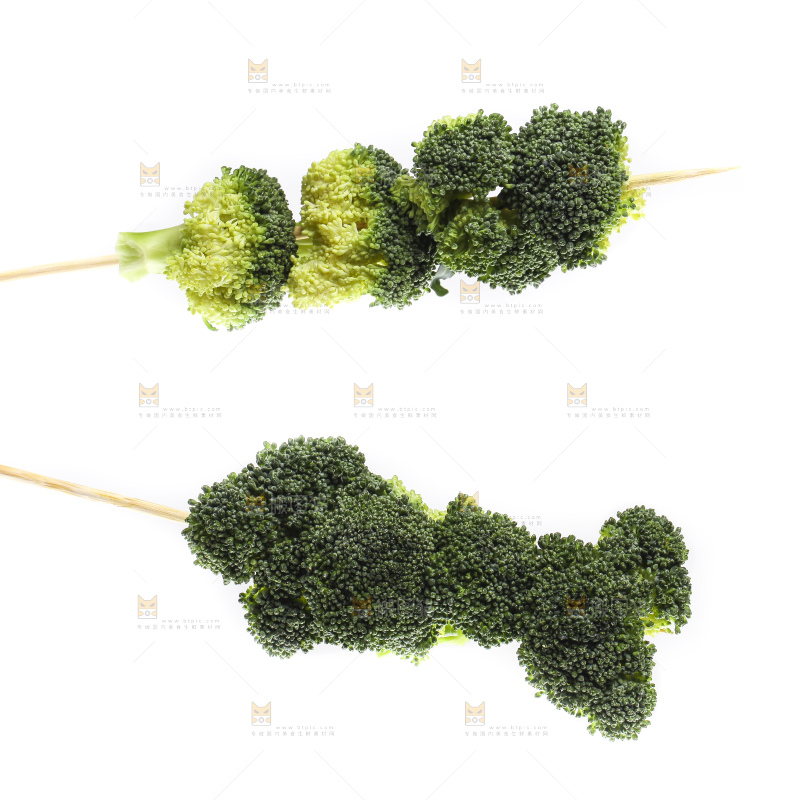 签字上串着西兰花
