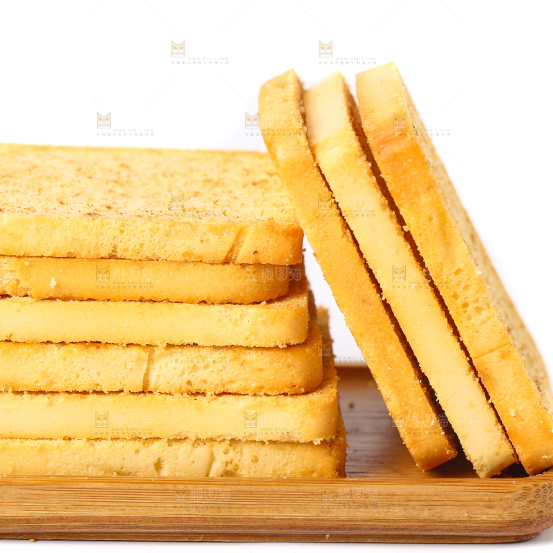 盘子里装着原味烤馍