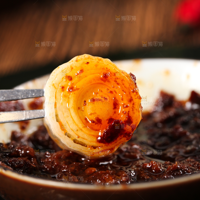 蘸酱的大葱