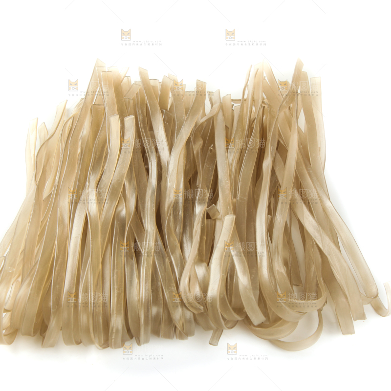 白底上的红薯粉