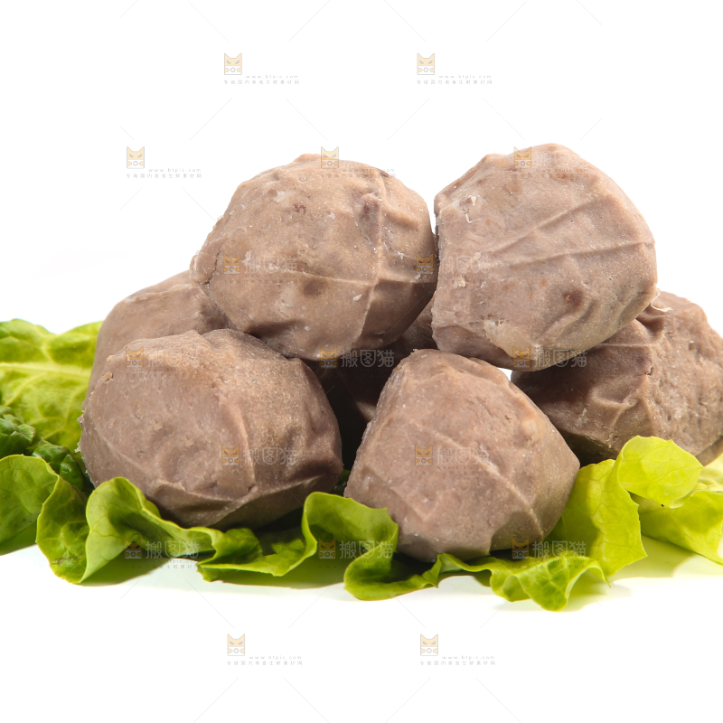 白底上的潮汕牛肉丸