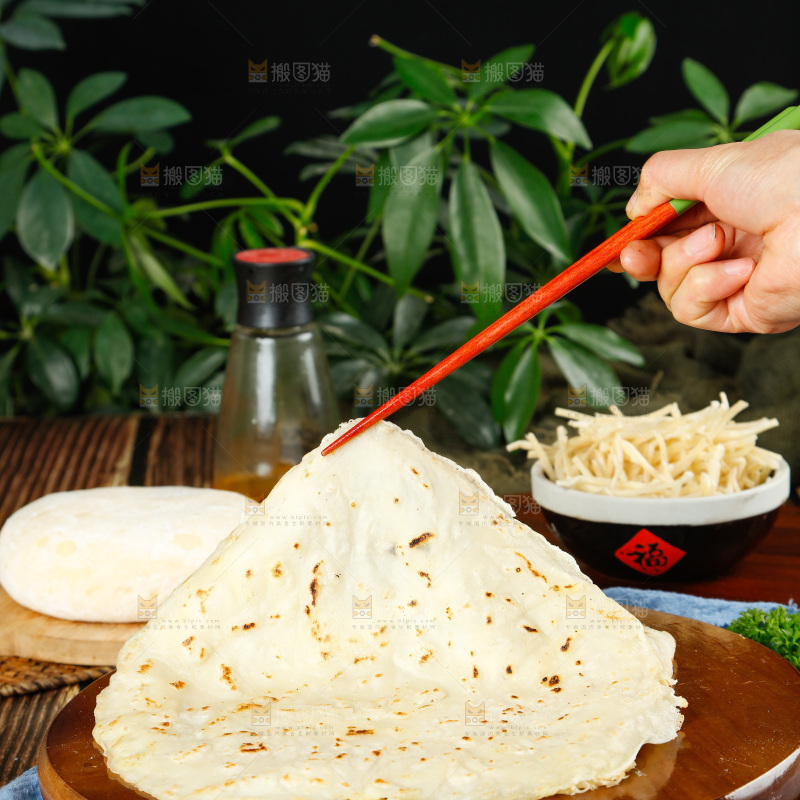木底上的煎饼