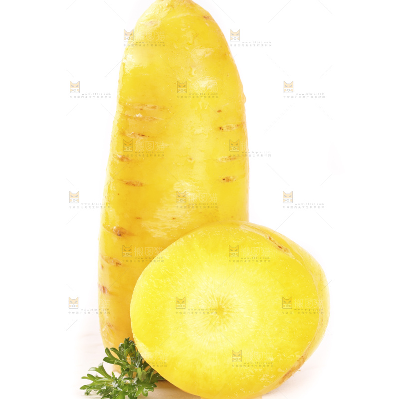 白底上的水果胡萝卜