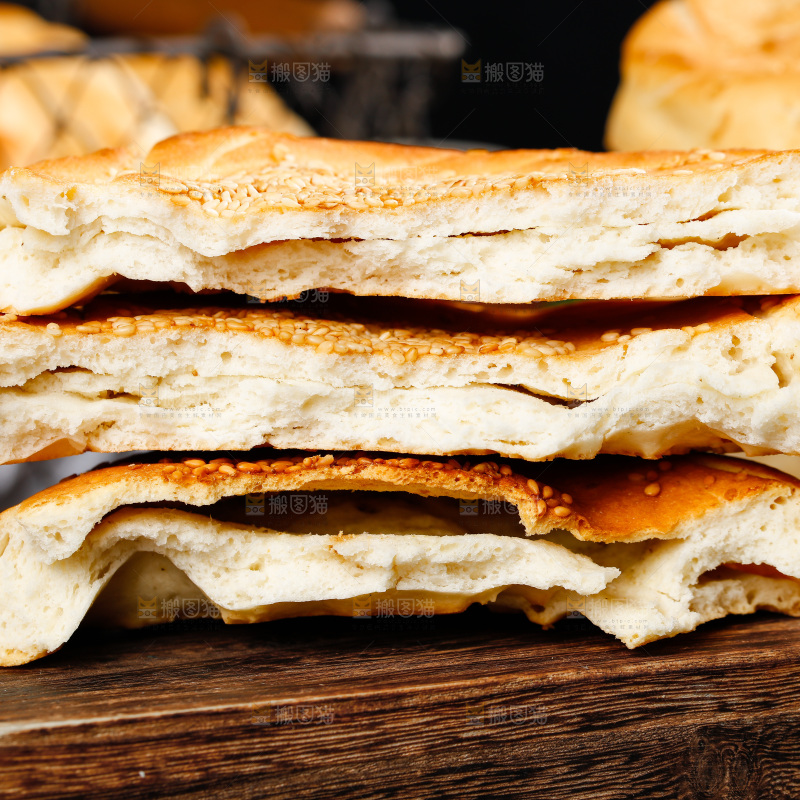 黑底上的吊炉大烧饼