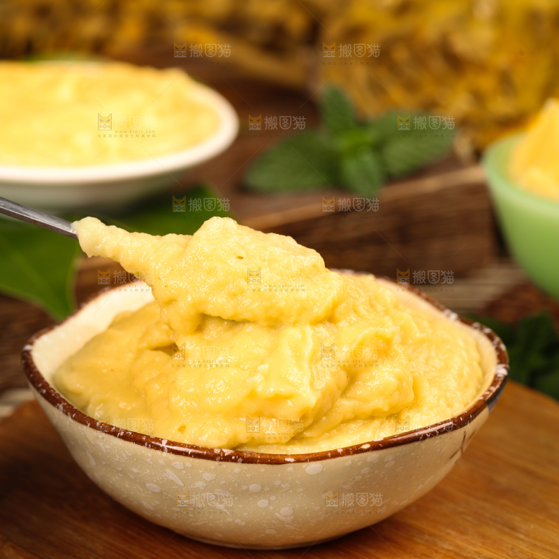 勺子里的榴莲酱