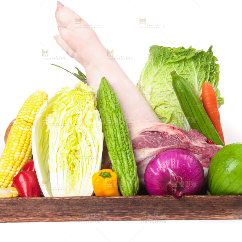 白底上的食材