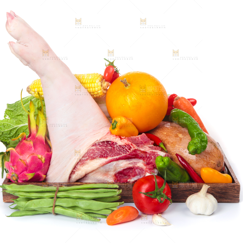 白底上的食材