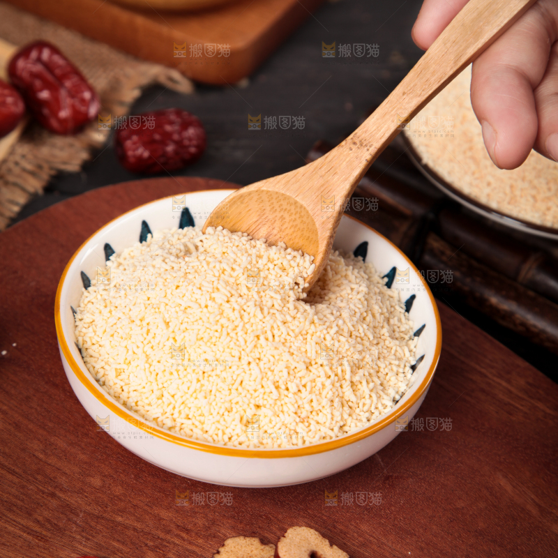 勺子里的葛粉