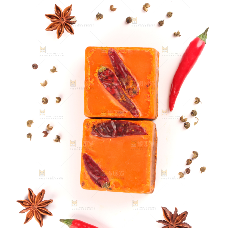 白底上的鸳鸯火锅料