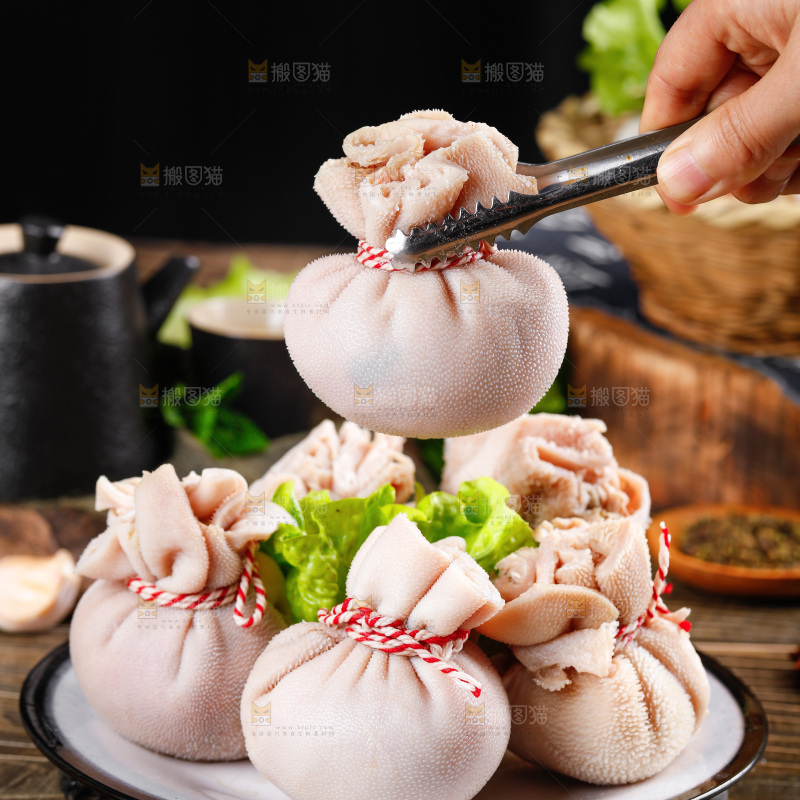 夹子夹着肚包肉