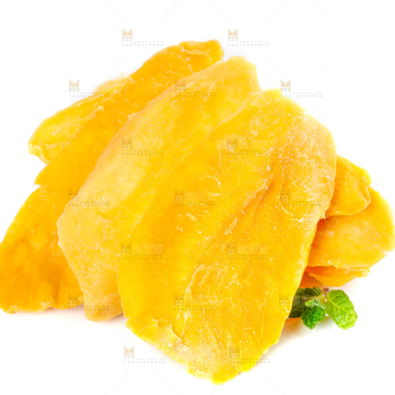 白底上的芒果干切片
