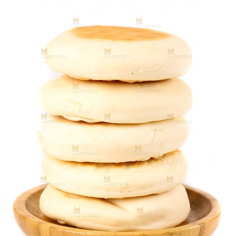 盘子里装着奶香饼