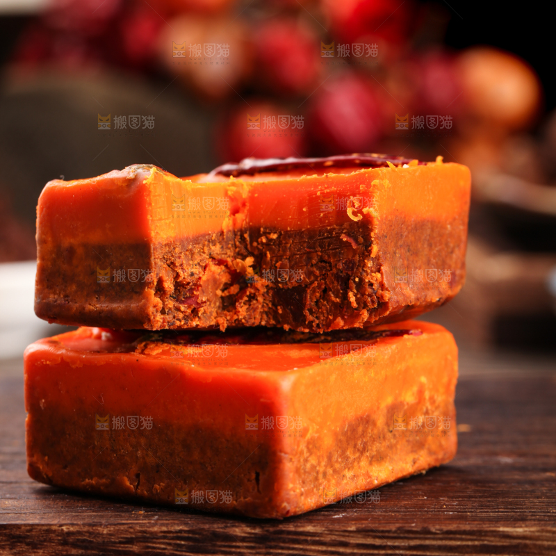 木底上的麻辣火锅底料