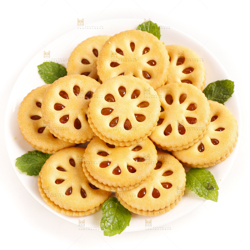 白底上摆放着夹心饼干