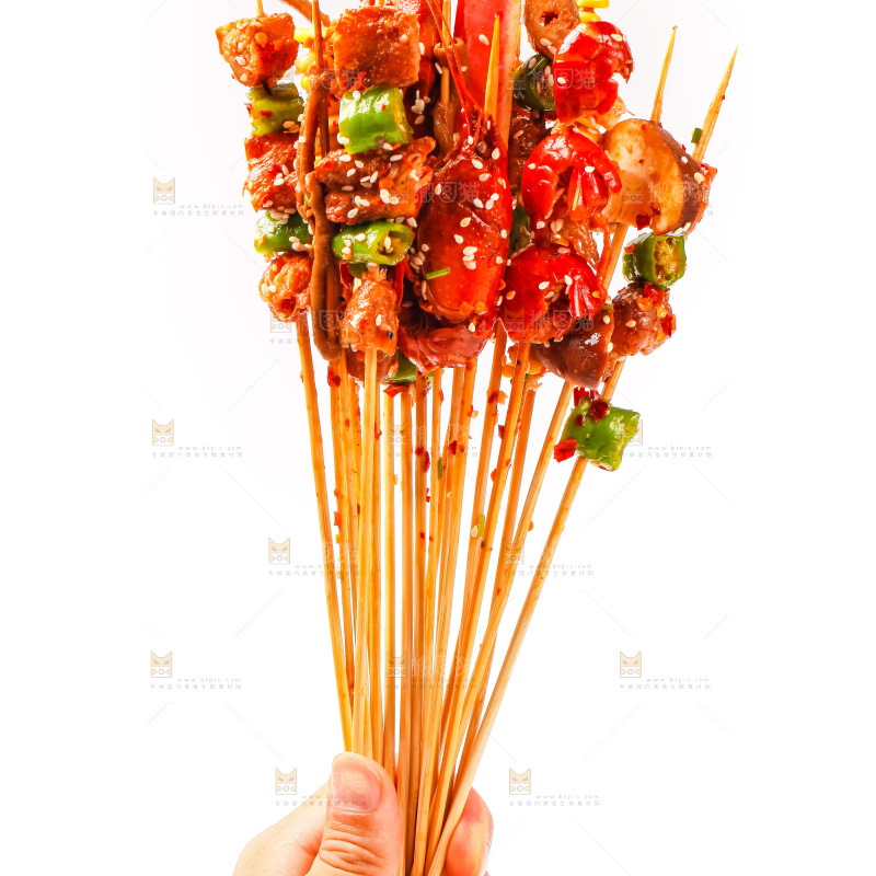 手拿钵钵鸡食材