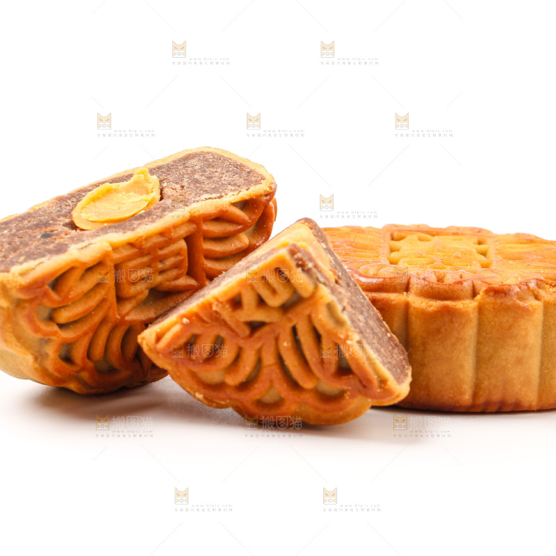 白底上的蛋黄月饼