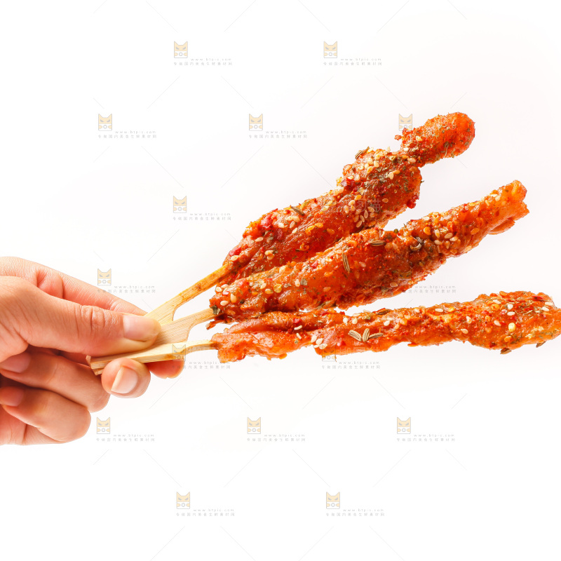 手拿肉串