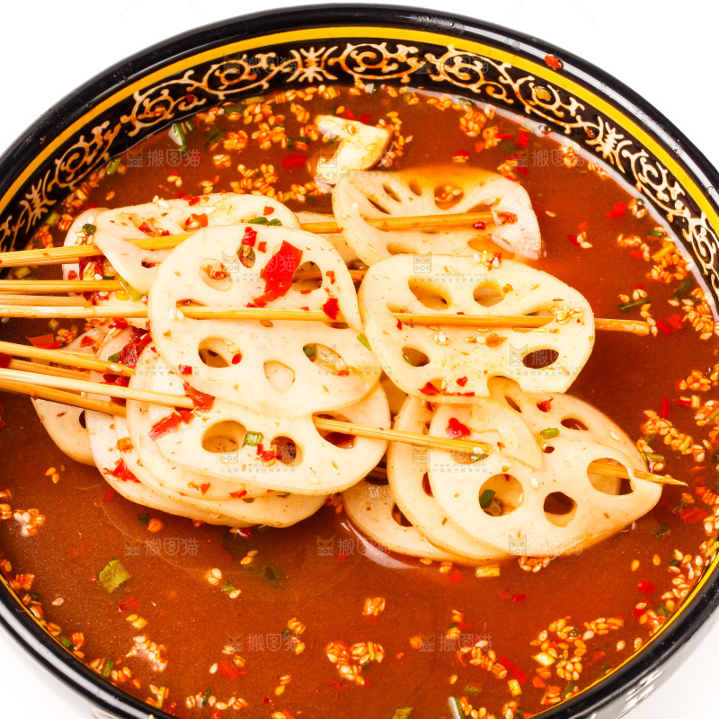 白底上的钵钵鸡食材