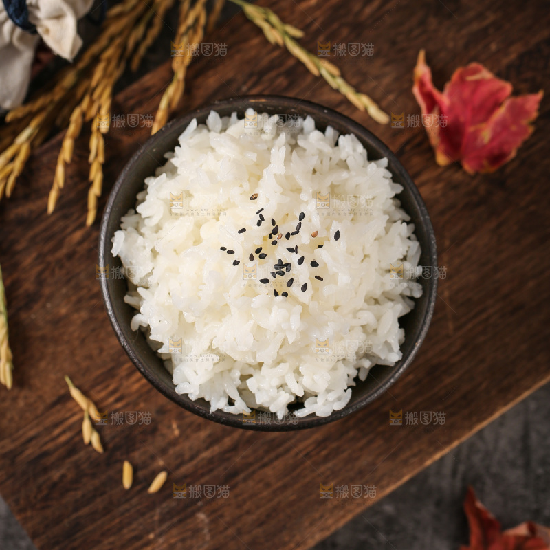 碗里的白米饭