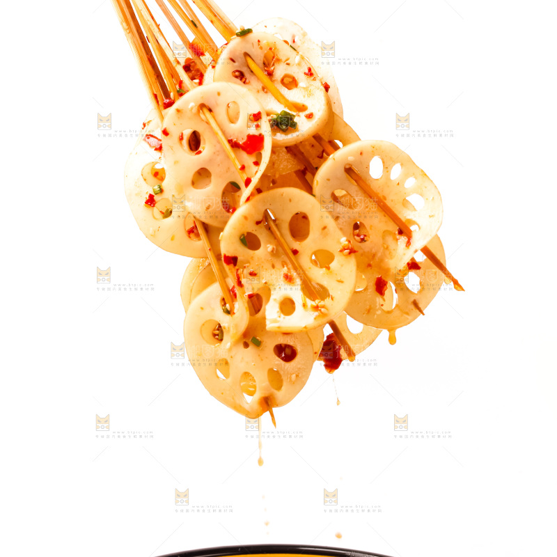 白底上的钵钵鸡食材