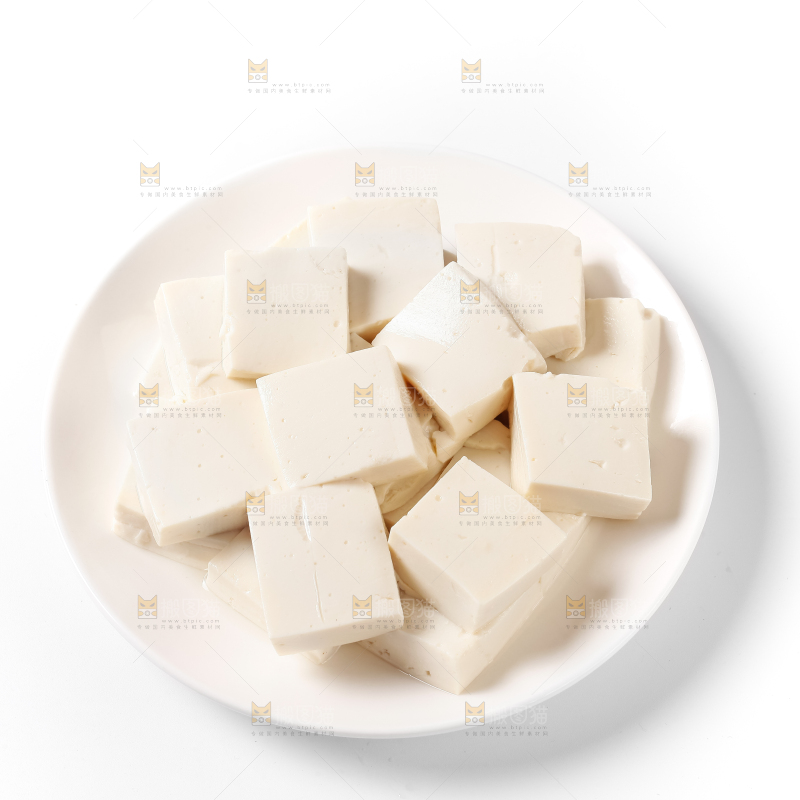 盘里的豆腐块
