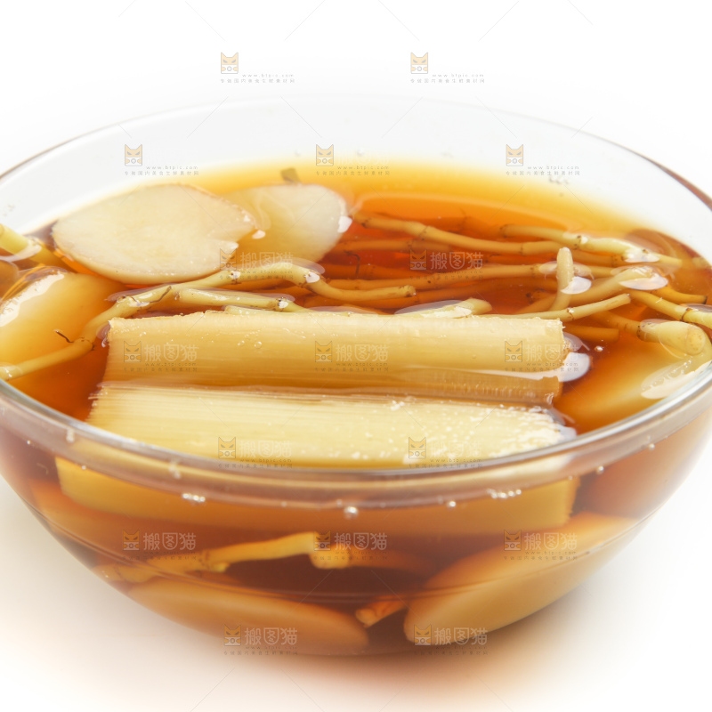 碗里装着腌生姜