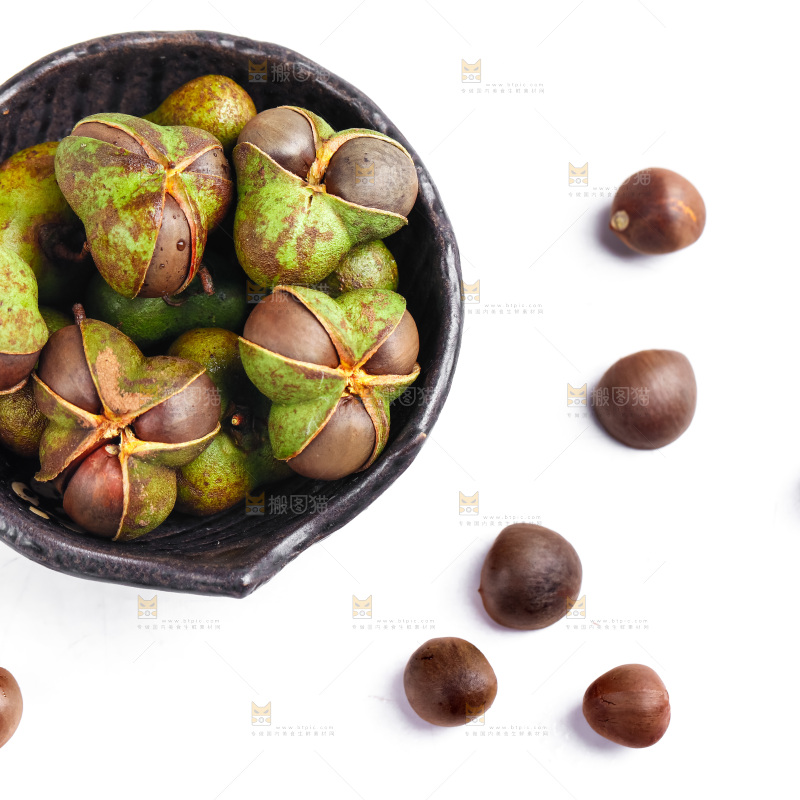 盘子里装着茶籽