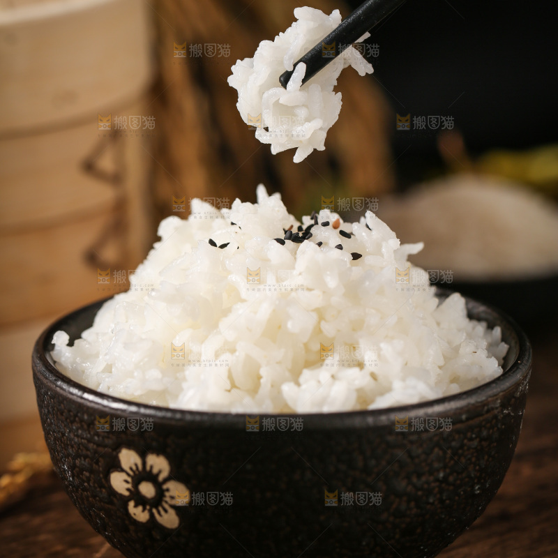 碗里的白米饭