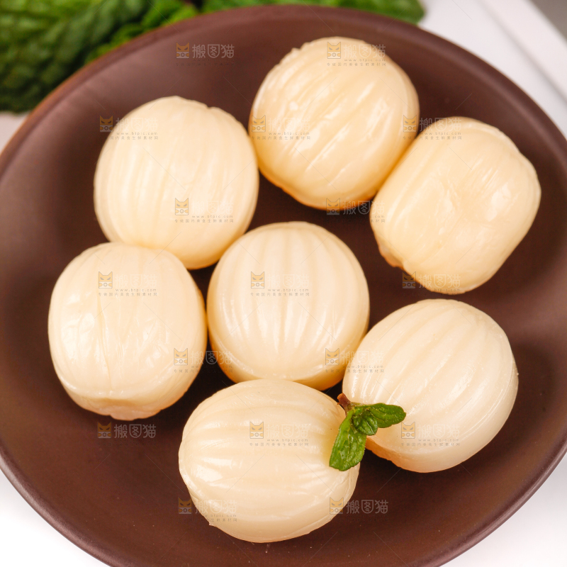 碗里的牛奶糖