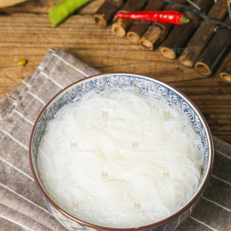 碗里装着粉丝