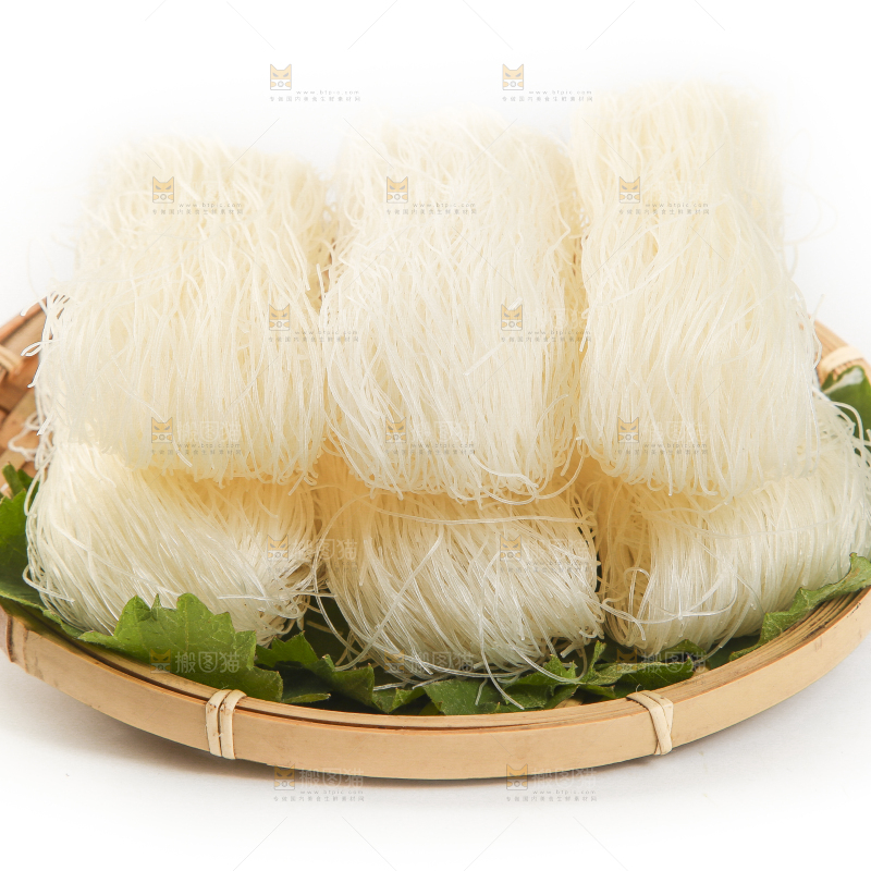 竹篮里放着粉丝