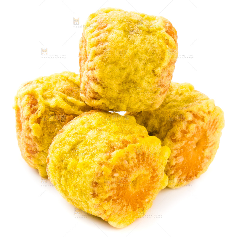 绿豆糕放在白底上