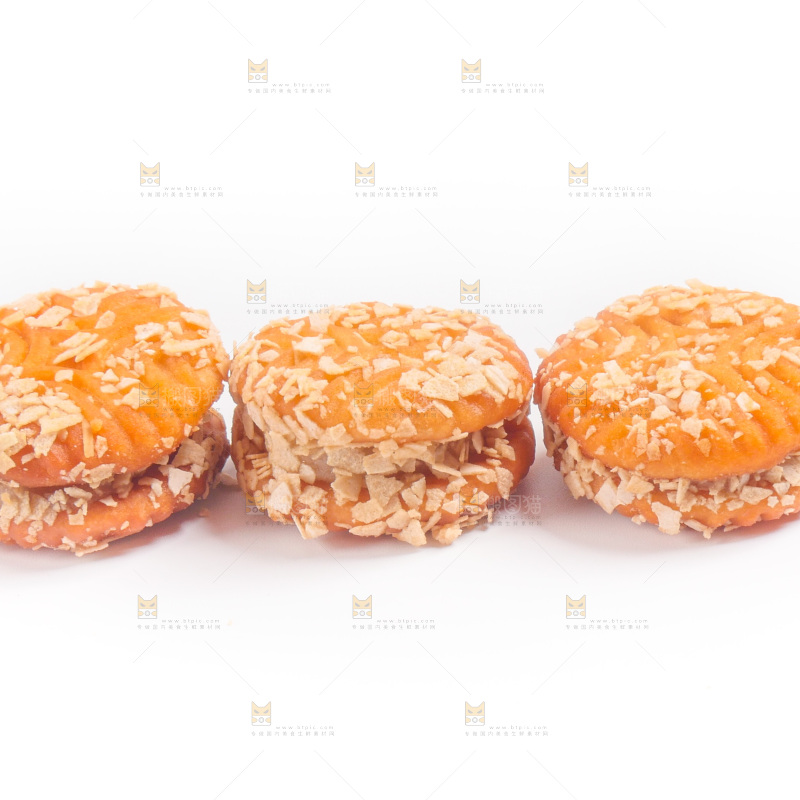 白底上的饼干