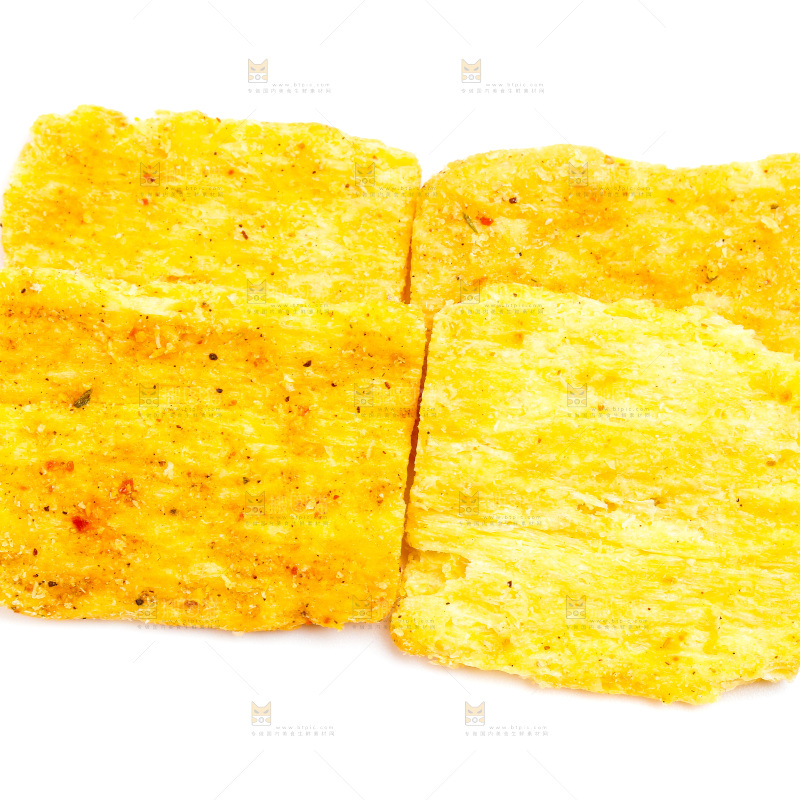 白底上放着麻辣锅巴