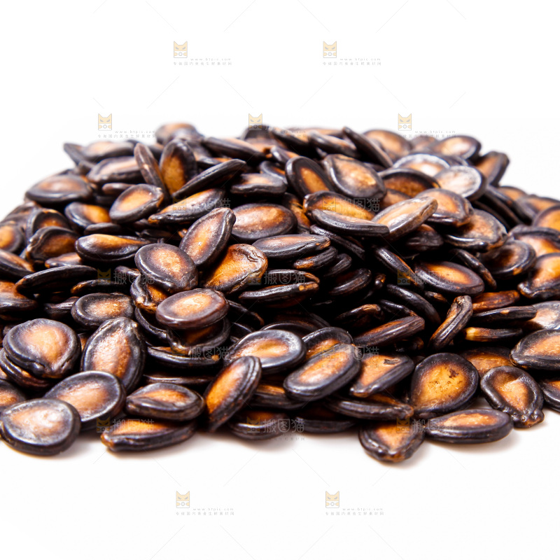 白底上的西瓜子