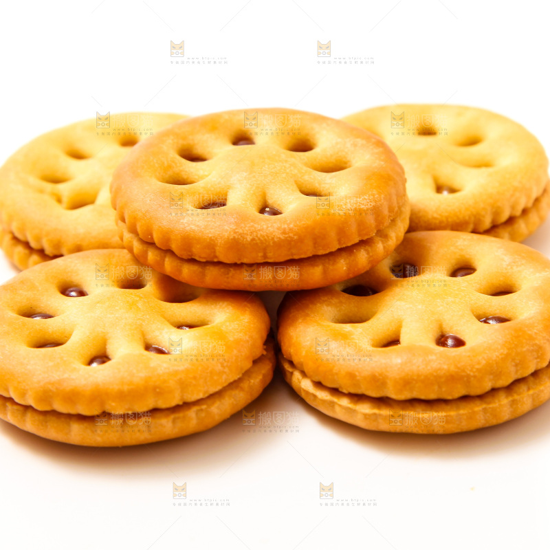 白底上的果酱夹心饼干