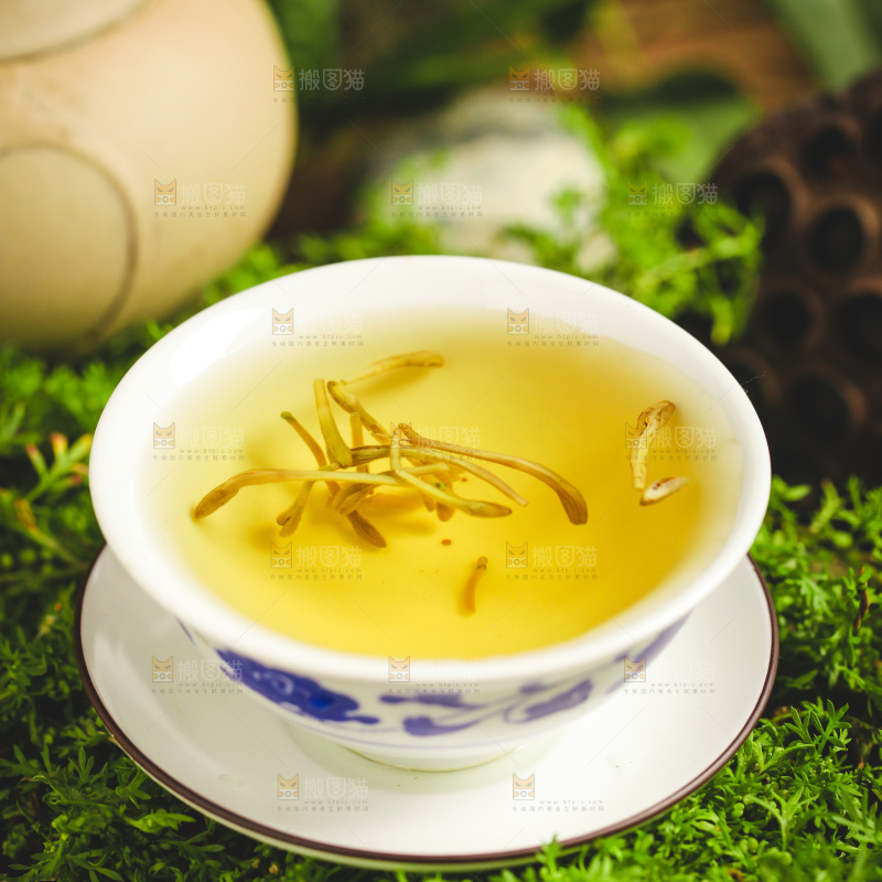 一杯金银花茶