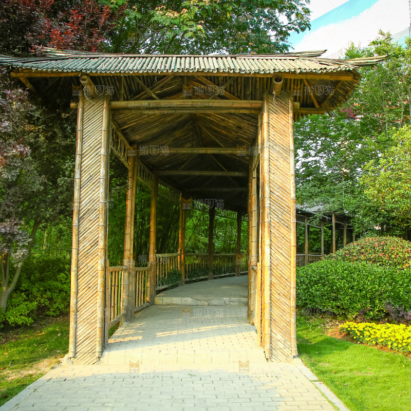 公园里的凉亭