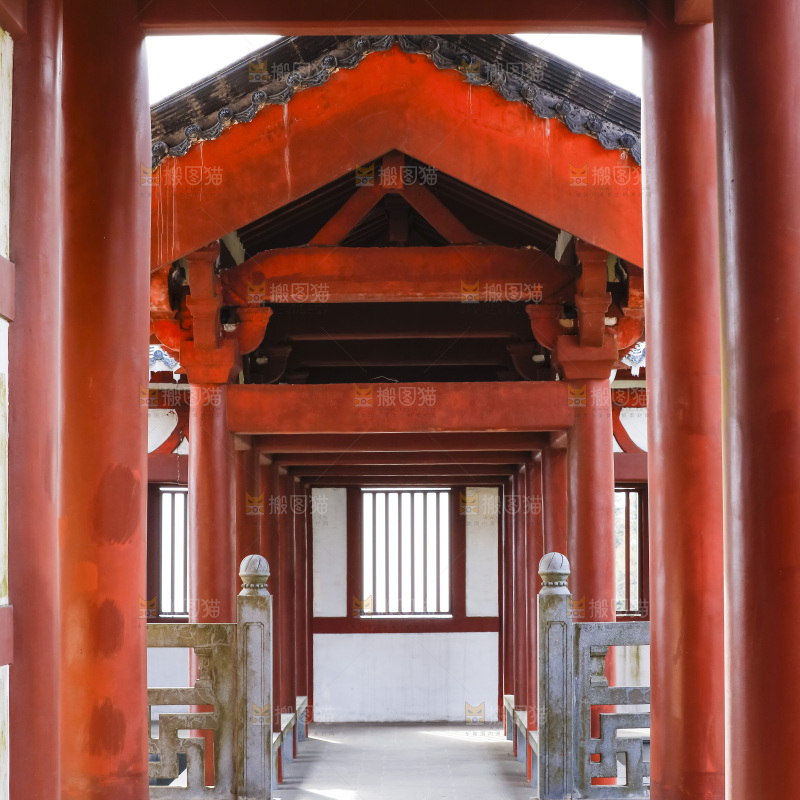 寺庙的走廊