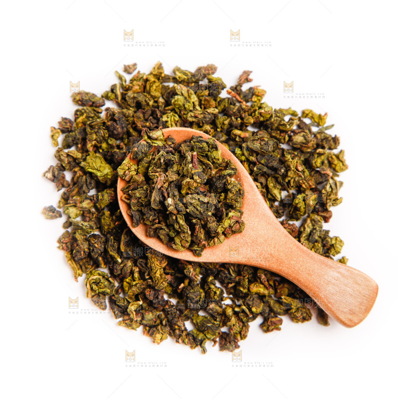 白底上摆放着乌龙茶