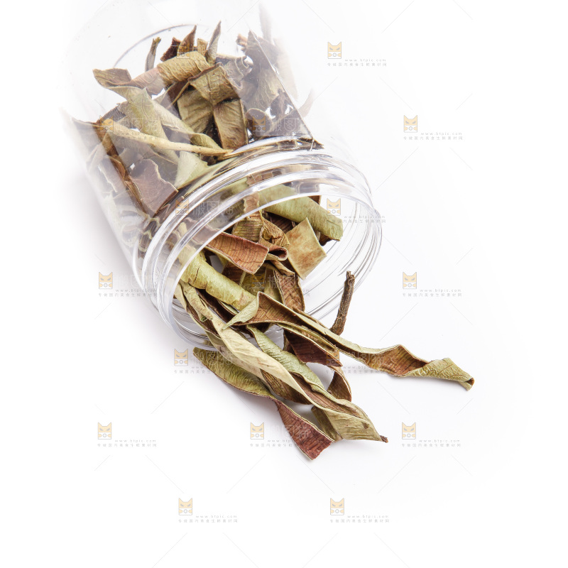 瓶子里装着芦荟干